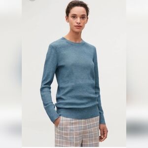COW Women's Blue Sweater